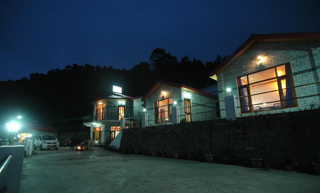 Village Live In Resort تشايل المظهر الخارجي الصورة